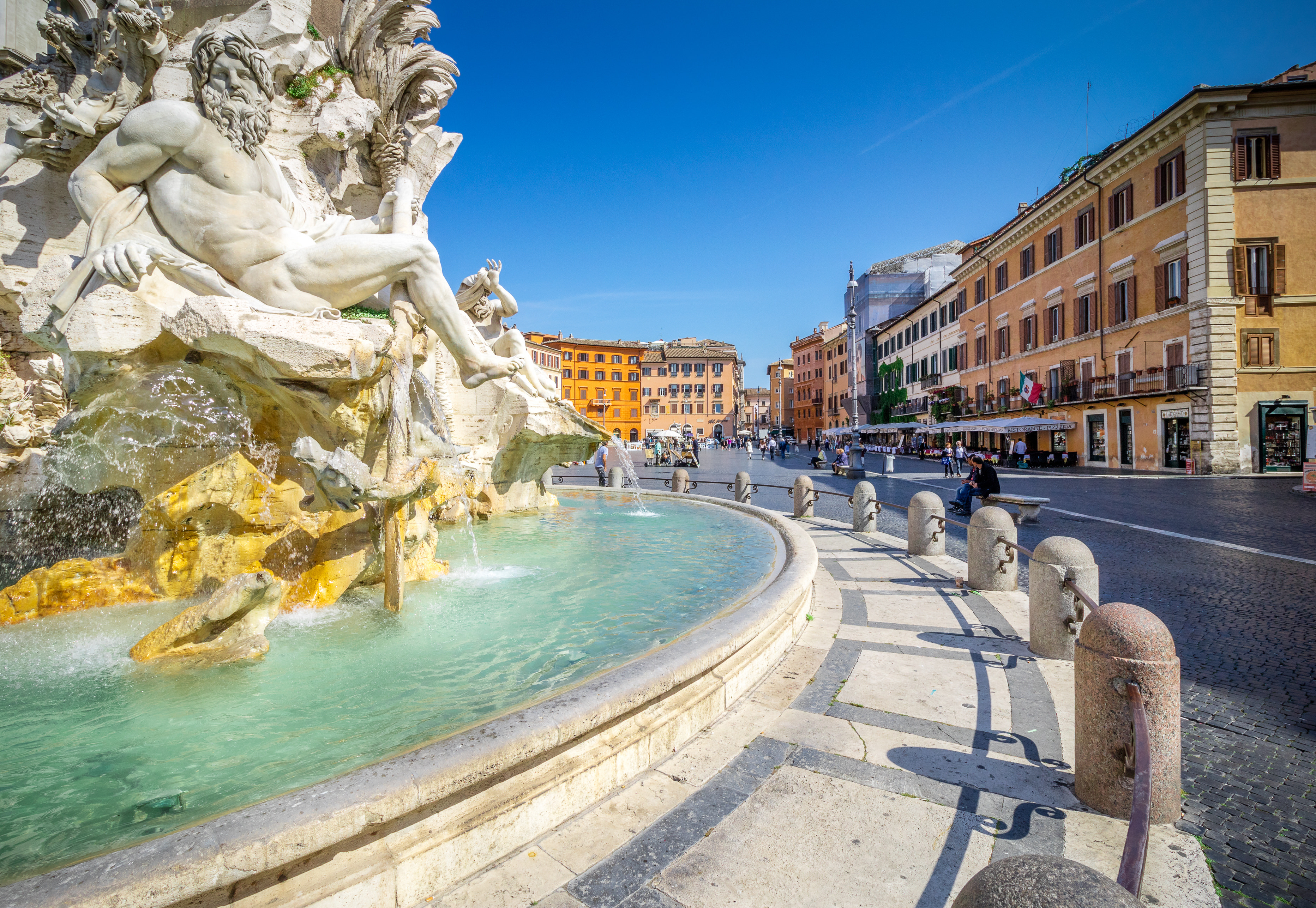 Fontana dei Quattro Fiumi in Piazza Navona
